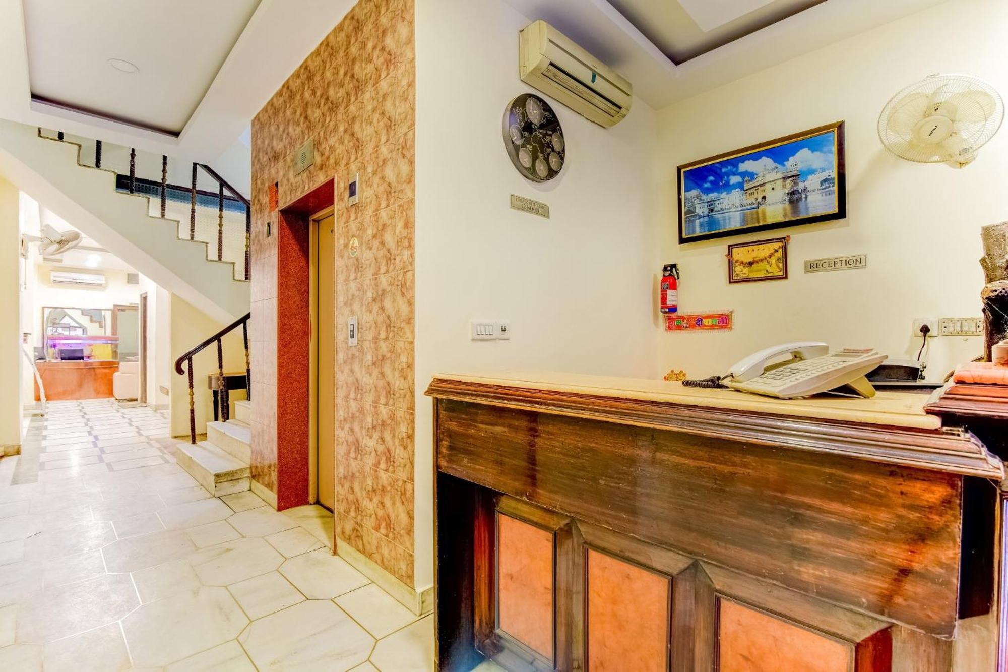 Fabhotel Delhi Darbar Near Karol Bagh Market Dış mekan fotoğraf