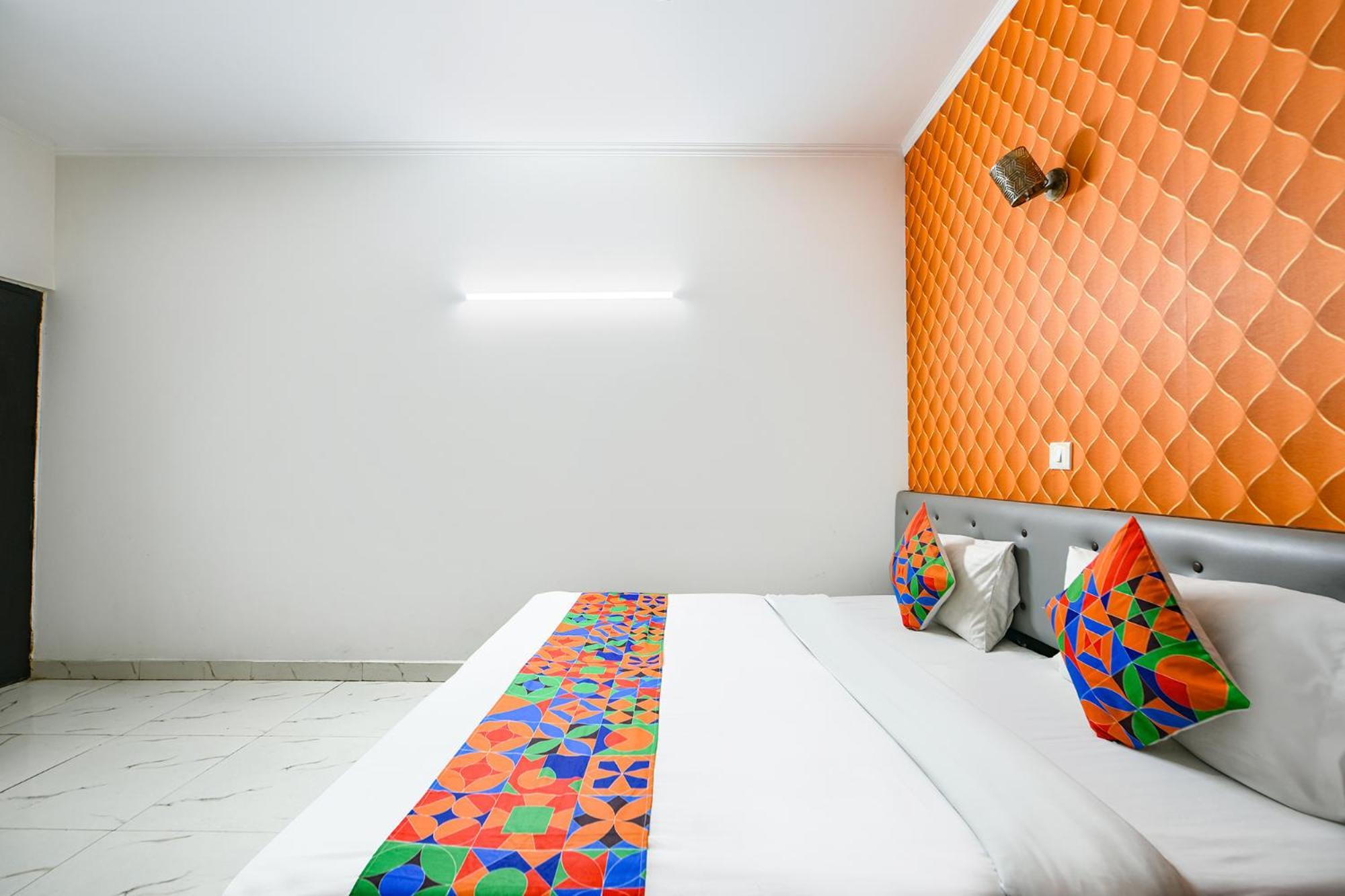 Fabhotel Delhi Darbar Near Karol Bagh Market Dış mekan fotoğraf
