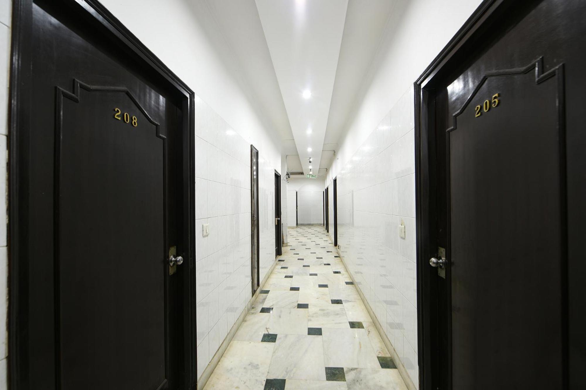Fabhotel Delhi Darbar Near Karol Bagh Market Dış mekan fotoğraf
